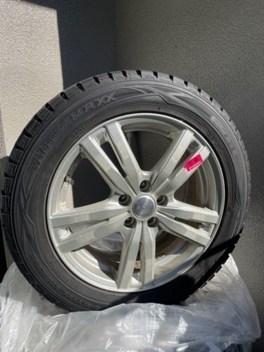 スタッドレスタイヤ