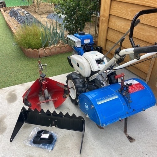 イセキ小型耕運機　おまけ付き（引き取り歓迎）