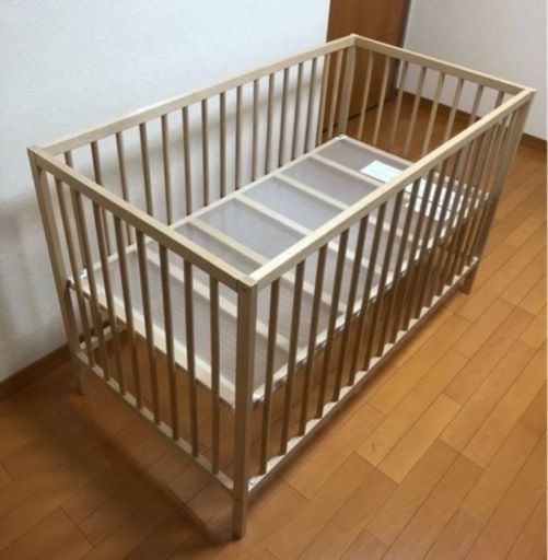 IKEA ベビーベッド　スニーグラル　SNIGLAL