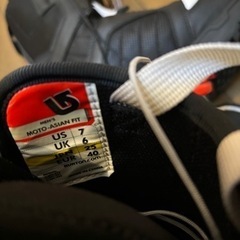 スノボードシューズ BURTON 25cmの画像