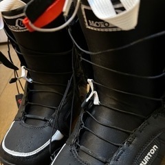スノボードシューズ BURTON 25cmの画像