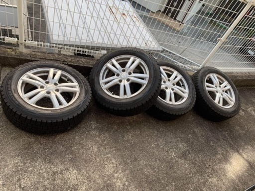 冬のタイヤ　205/60r16