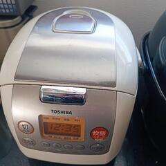 東芝　炊飯器の画像