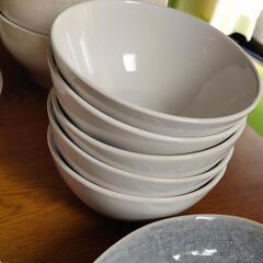 食器の画像