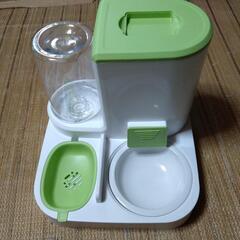 猫用 給餌器 エサやり器