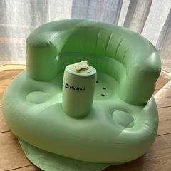 リッチェル　ふかふかベビーチェア　バスチェア