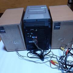 ２００４年製　Panasonic  CD.DVD.MD.カセット再生可能 コンポの画像
