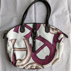 【美品・未使用品】AIGNER・ハンドバック