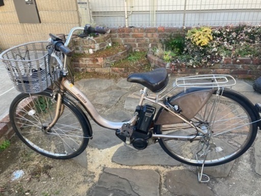 ブリヂストン　電動アシスト自転車　タイヤ新品