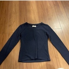 GRL グレイル、 Lサイズ、紺色、Vネック