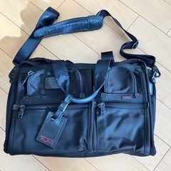 TUMI バッグ