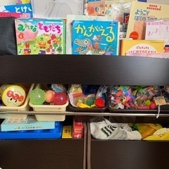 子ども本棚　おもちゃ収納　決まりました。の画像