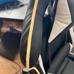 ゲーミングチェアの画像