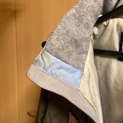 値下げ！スキーウェア上下セット　150センチ  カーキの画像