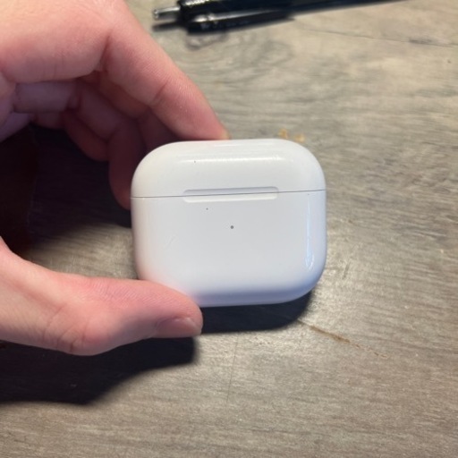 AirPods第三世代　ケースのみ
