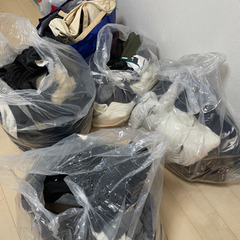 服　靴　バック　女性用男性用ありの画像
