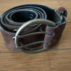 スェードベルト レディースの画像