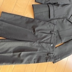 値下げ! 
COMME CA ISM サイズ110 フォーマルスーツの画像