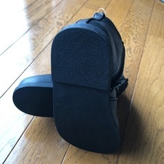 子供ブーツ　18センチ　２足の画像