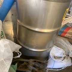 ステンレス製　ドラム缶の画像