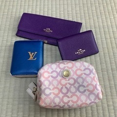 COACH 財布、カードケース、ポーチ