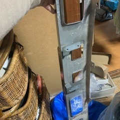 いすゞ　エルフ純正メッキバンパーの画像