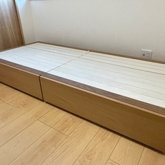 無印良品 収納ベッド・スモール・オーク材の画像