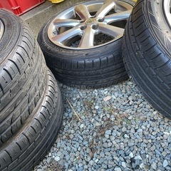 クラウン　アルミホイール　5穴　純正　タイヤFALKEN 225/45r18 95w zix ze914の画像