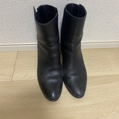 UNTITLED ショートブーツ 23cm ヒール5cm