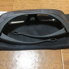 SONYの3Dメガネ２つの画像