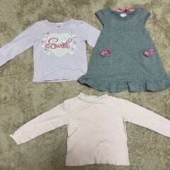 100サイズ　女の子用　ブランド子供服他　すみっコぐらし　新品未使用　ディズニー　デイジー　ａｎｙＦＡＭ　ＨＵＳＨＵＳＨ　１００サイズの画像