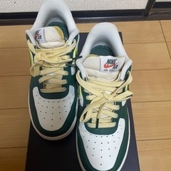 ナイキ エアフォース1 ロー '07 LV8  セイル/グリーン　24.5の画像