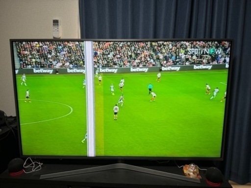 （お話中）65型液晶テレビ Hisense 65E6100（縦線あり）　リモコン付き