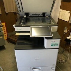 RICOH リコー　カラー複合機　MP C2504 SPFの画像