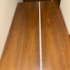 ニトリ　高さが変えられるテーブル