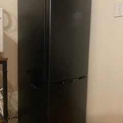 142L 冷蔵庫 黒 使用1年半 美品