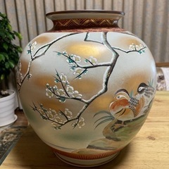 九谷焼き大雅　梅　椿　菊　おしどり　花瓶　壺　飾　入手困難品の画像