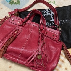 IL BIANCOハンドバッグ