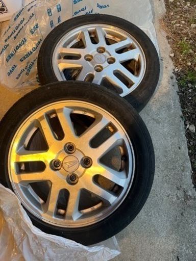 ダイハツ純正タイヤです。