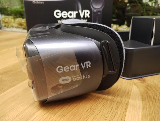 最終値下】新品未使用品／Galaxy Gear VR with Controller