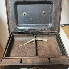よしみつ金庫の画像