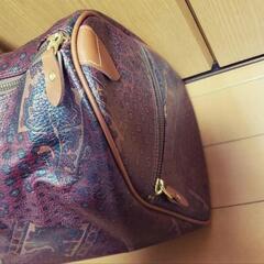 小さめボストンバッグ　PICO　ITALIAN　旅行バッグ　女性の画像