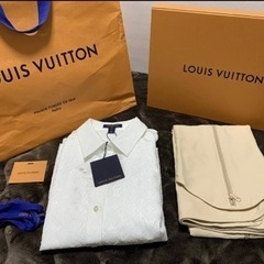 LOUIS VUITTON ルイ・ヴィトン ヴィトン柄 長袖ブラ...