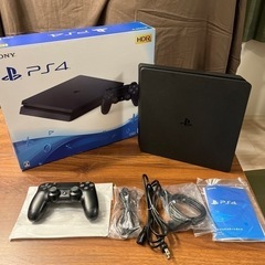 PS4 / CUH-2200B B01 Jet Black