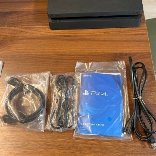 PS4 / CUH-2200B B01 Jet Black