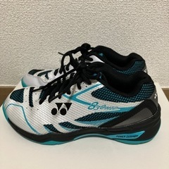 1/14で廃棄！YONEXパワークッション830ミッドSHB830MD551/23.5cmの画像