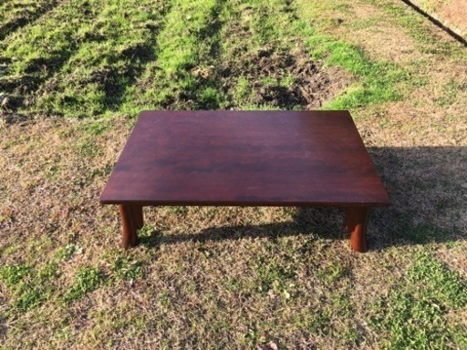 桜の無垢材。座卓、ローテーブル