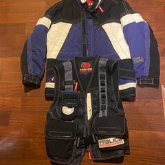 【無料】スノボ用ジャケット？中古ですが良かったら使ってください！の画像