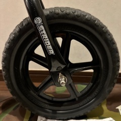 ストライダー　ピンク　キャリーケース　付きの画像