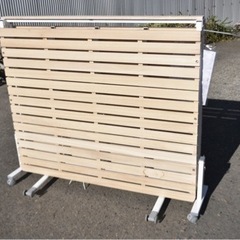 【使用感少】すのこ折りたたみベッド　折りたたみベッド　介護などにも　新生活　簡易ベッド　近隣配達無料の画像